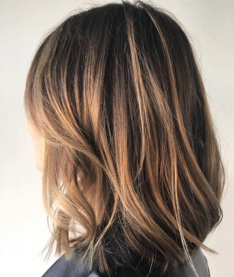 Калифорнийское мелирование на темные волосы каре