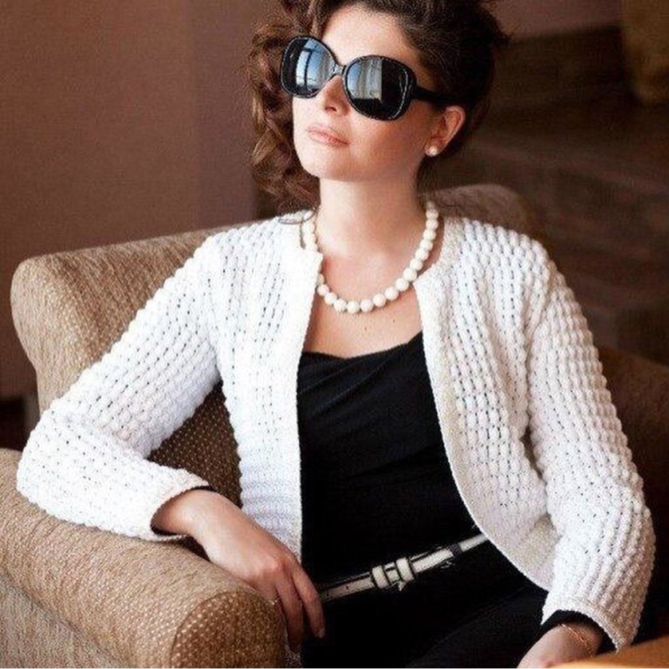 Вязаный жакет в стиле Коко Шанель