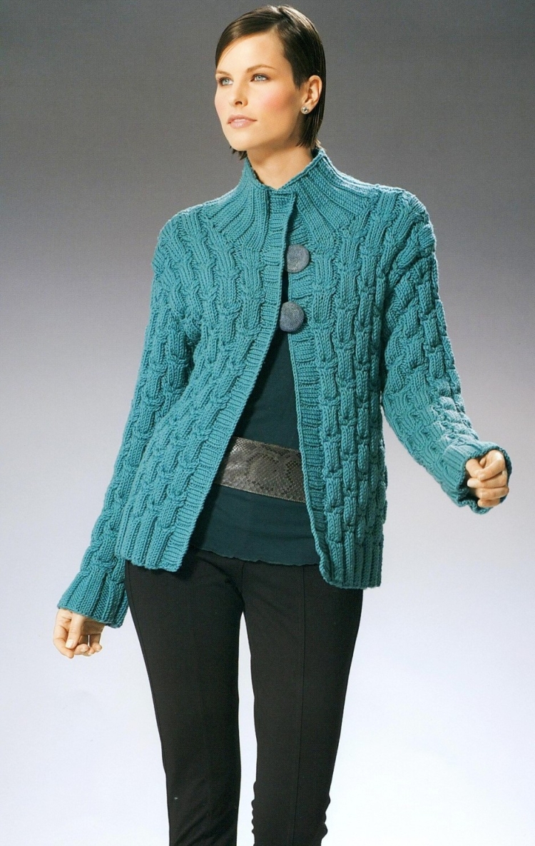 Вязаный жакет с воротником стойка