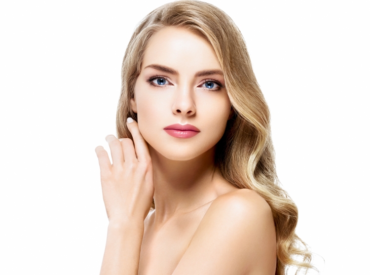 Лицо девушки