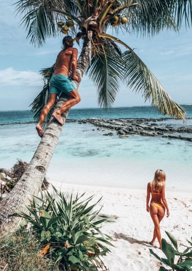 Девушки на Шри Ланке