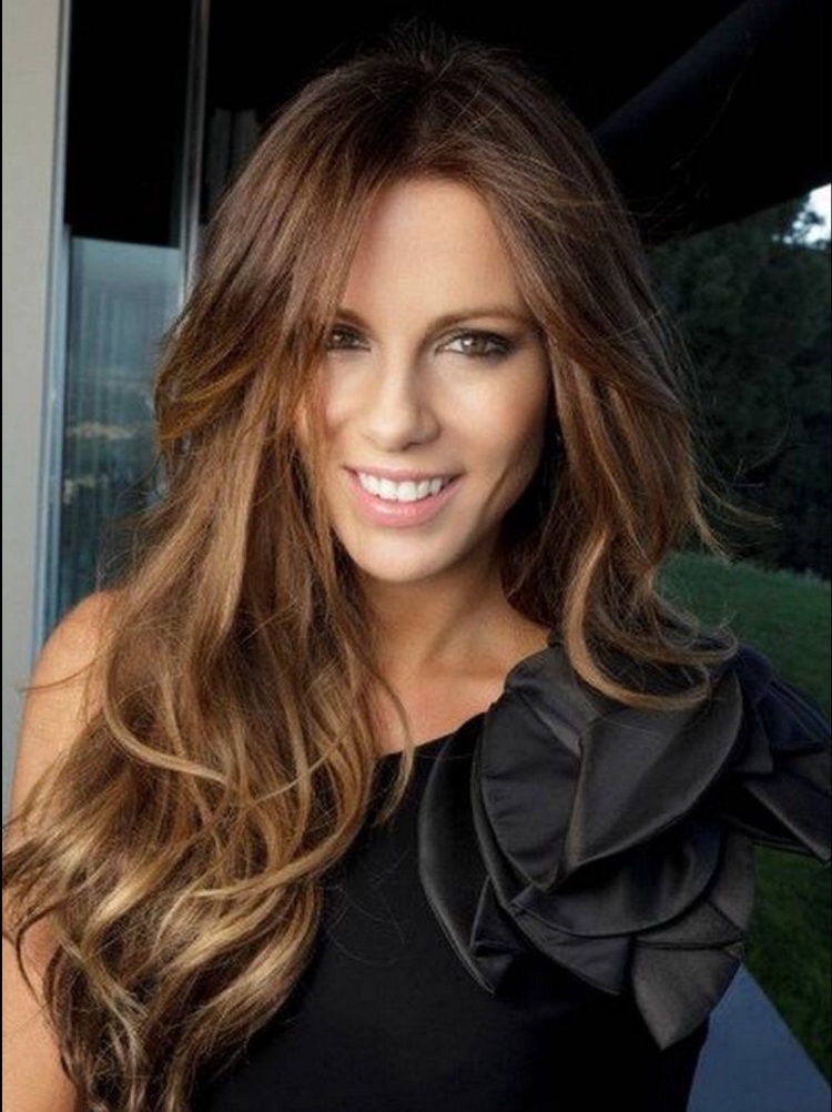 Кейт Бекинсейл шатуш