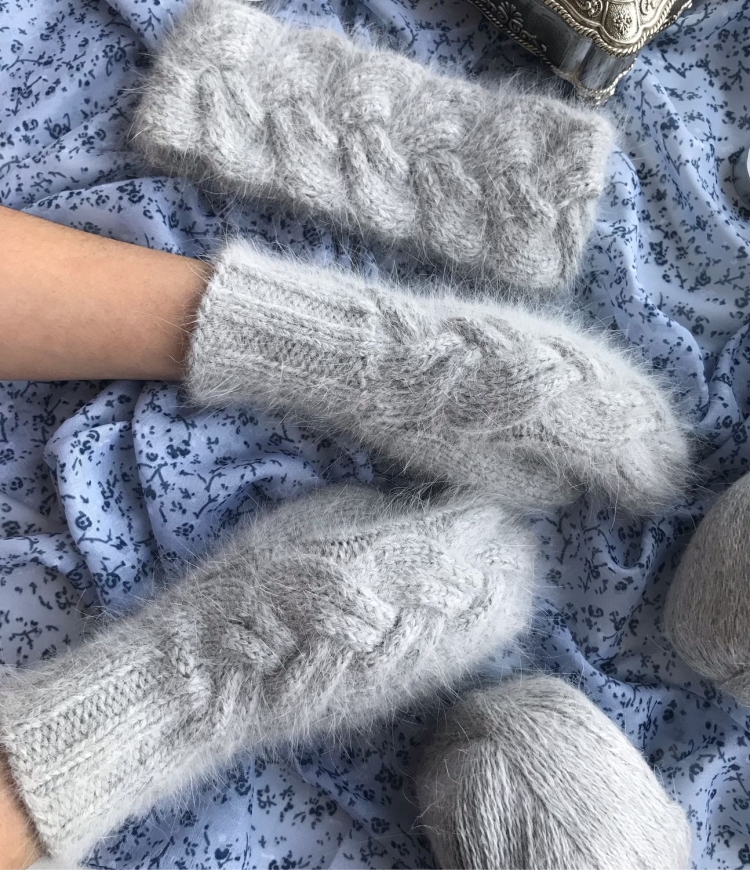 Вязаные рукавицы из пуха норки