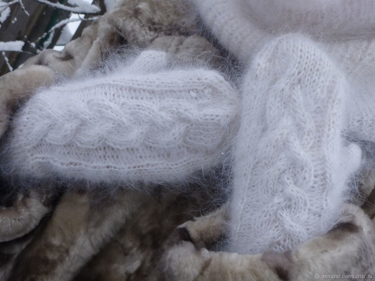 Вязаные рукавицы из пуха норки