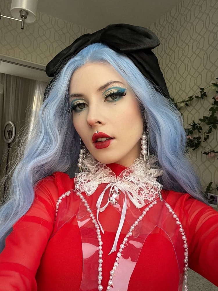 Елена Завидова