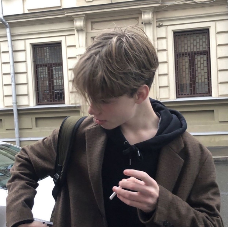 Красивый мальчик Даня