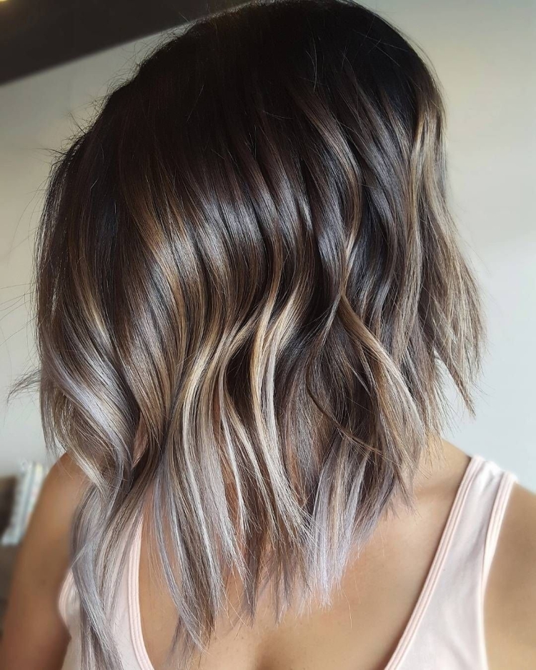 Окрашивание волос аиртач на темных волосах каре