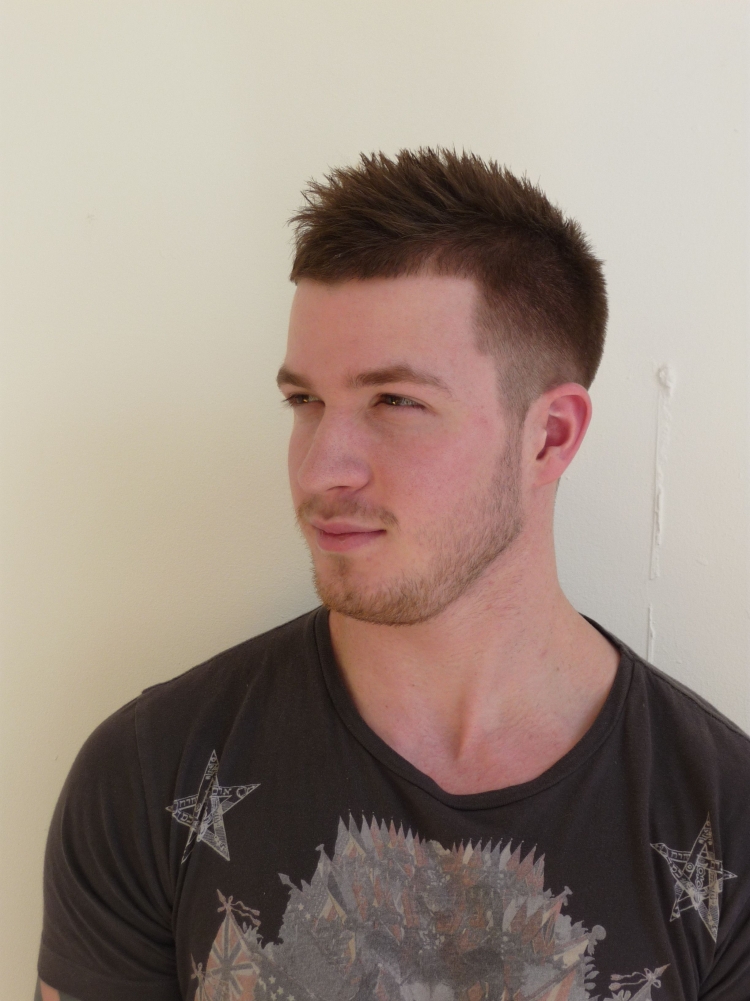 Причёска кроп мужская без чёлки