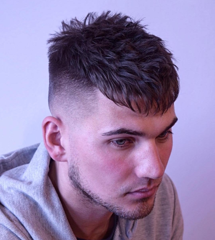 Кроп стрижка Цезарь Молодёжная