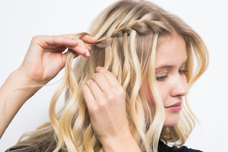 Французский водопад заплетение