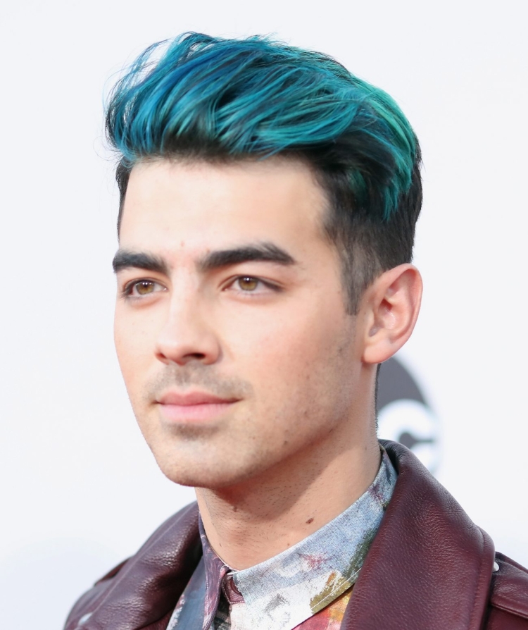 Джо Джонас 2022