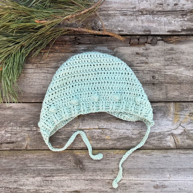 Чепчик женский вязаный