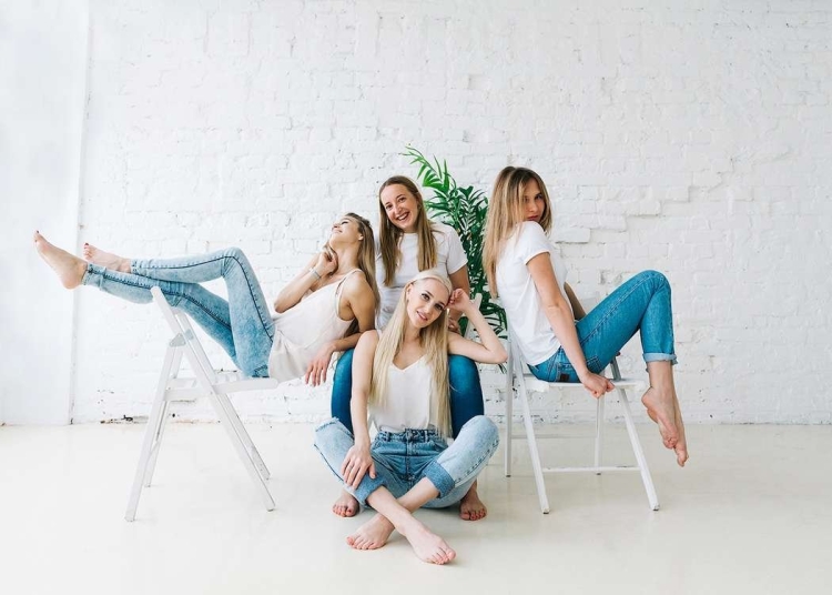 Фотосессия девичника в студии