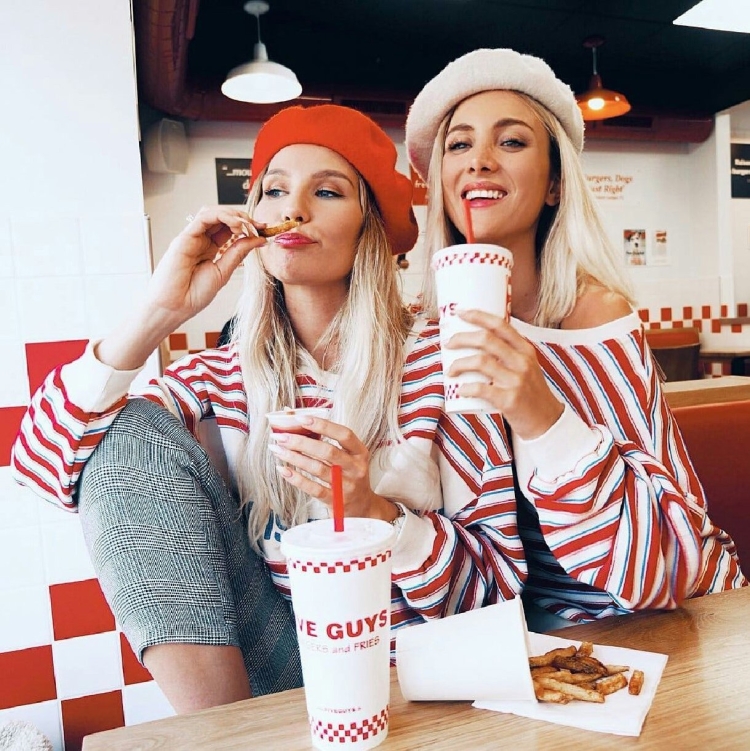 Образы для фотосессии подруг