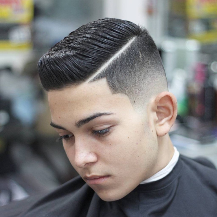 Мужские стрижки с полосой