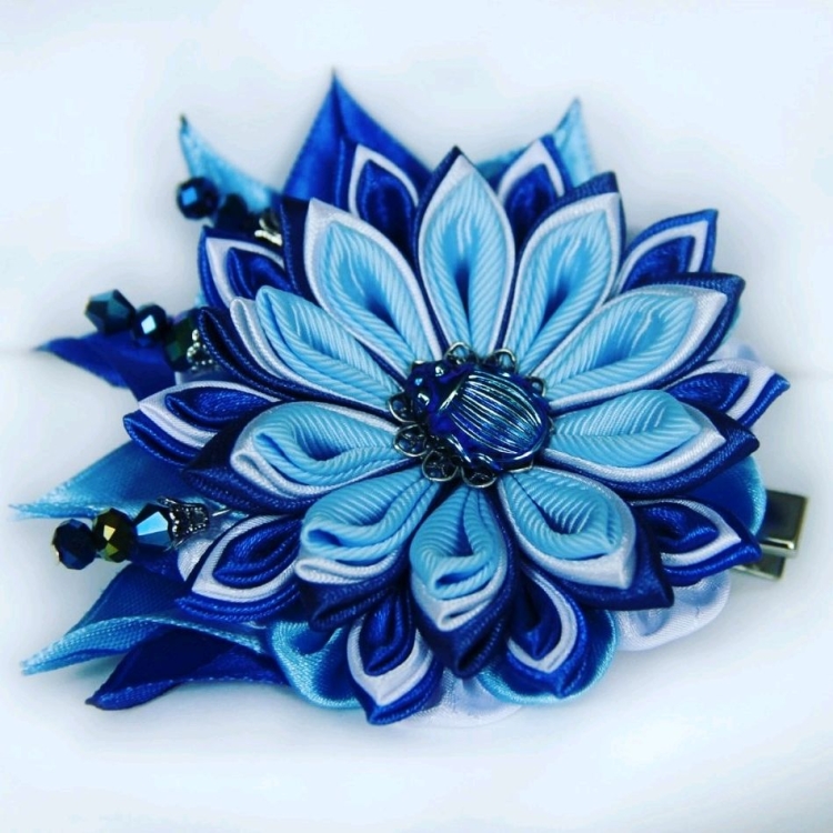 Украшения в стиле канзаши