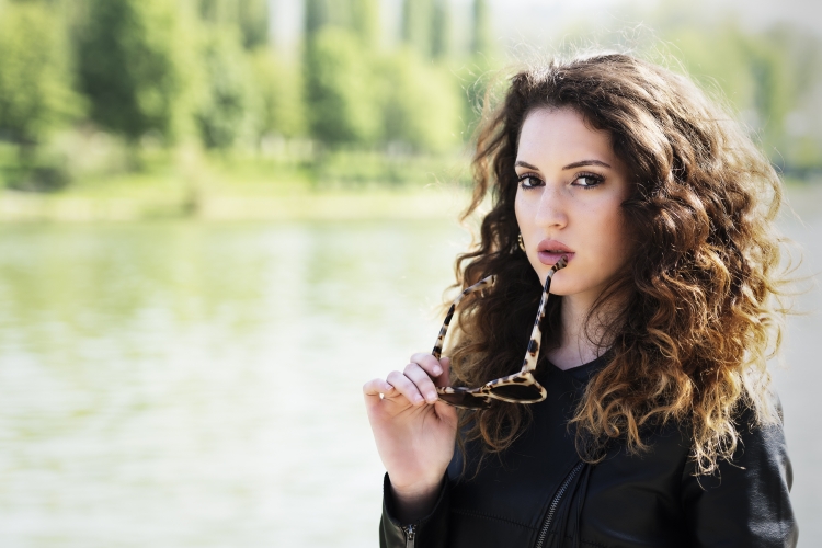 Катя Василенко кудри