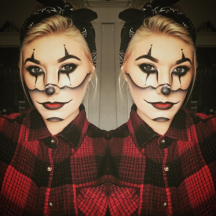 Образ на Хэллоуин для двух девушек