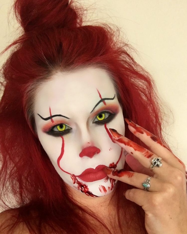 Клоун ПЕННИВАЙЗ макияж