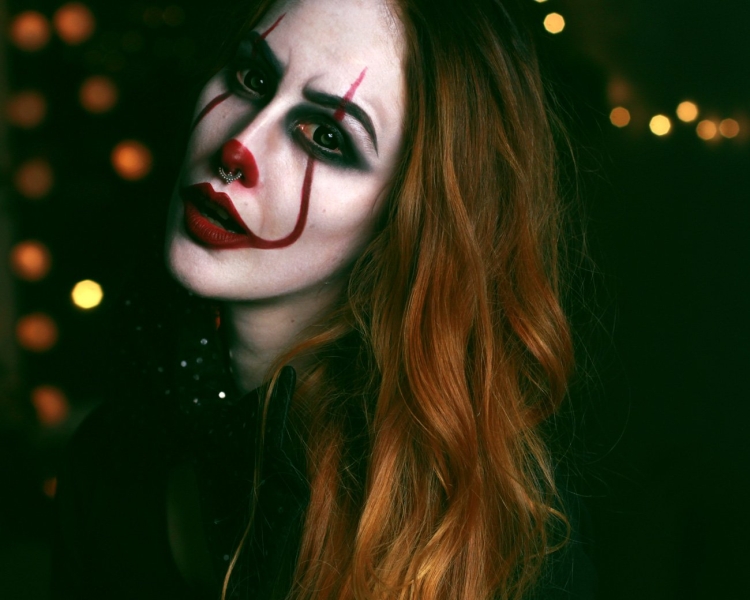Хэллоуин девушка