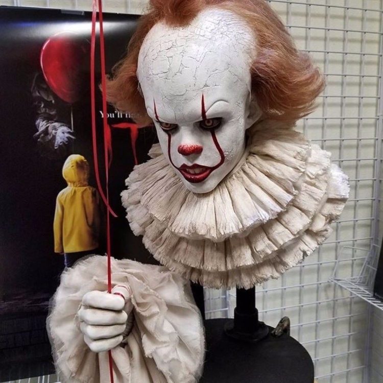 Клоун ПЕННИВАЙЗ на Хэллоуин