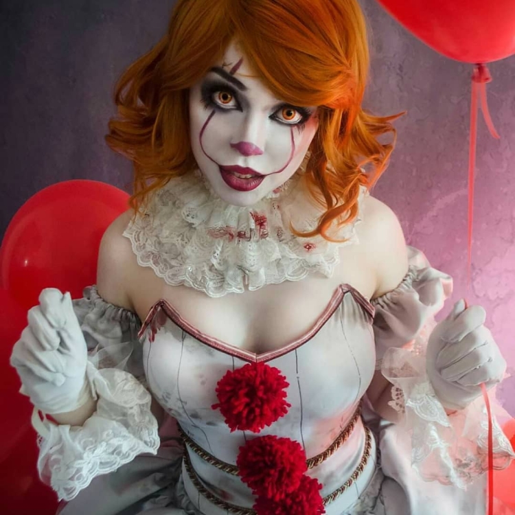 Kristen Lanae ПЕННИВАЙЗ