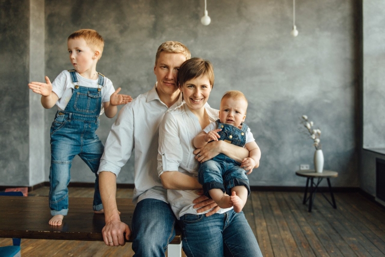 Семейная фотосессия в студии