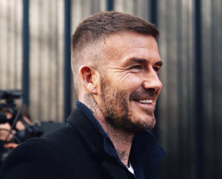 Дэвид Бекхэм короткая стрижка 2019