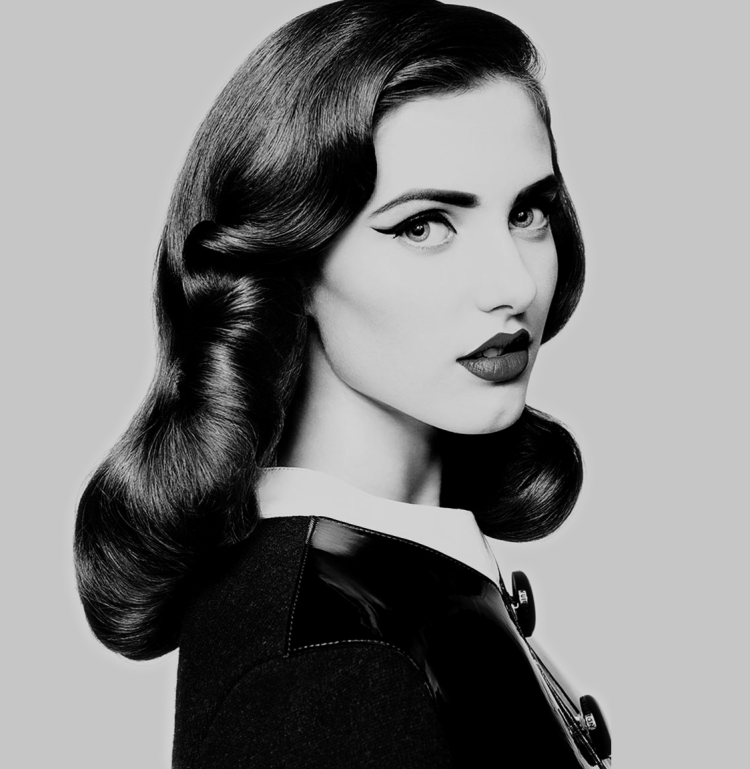 Причёска 30-х годов на длинные волосы