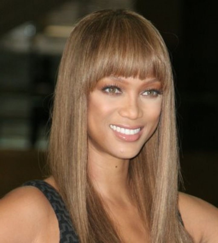 Тайра Бэнкс пепельно русые волосы