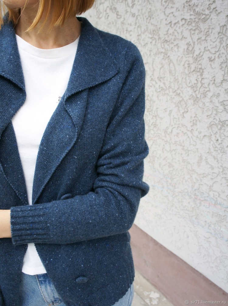 Трикотажный пиджак женский