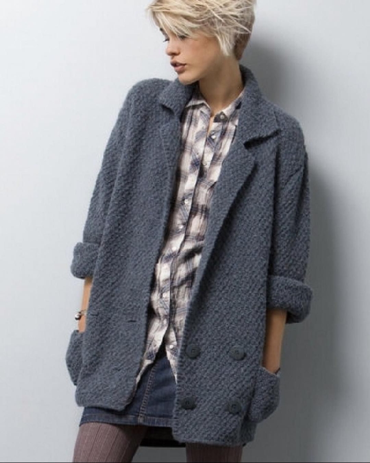 Стильный теплый вязаный жакет