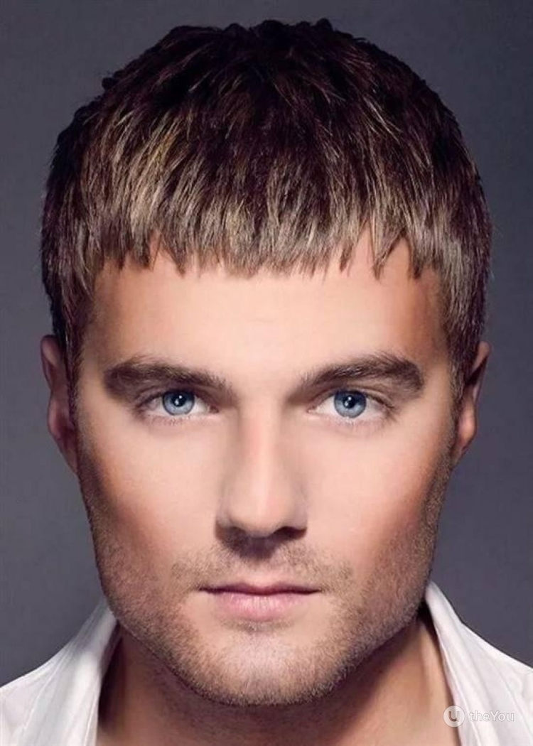 Теннис стрижка Кафельников