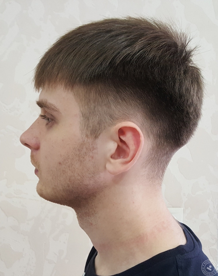 Мужские стрижки теннис полубокс