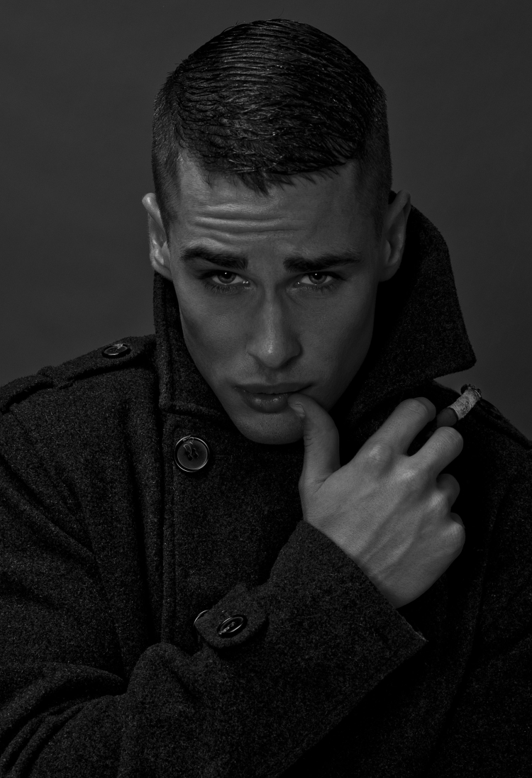 Красивые короткие стрижки для парней