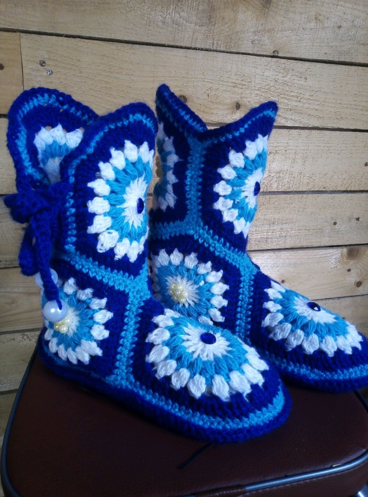 Вязаные сапожки