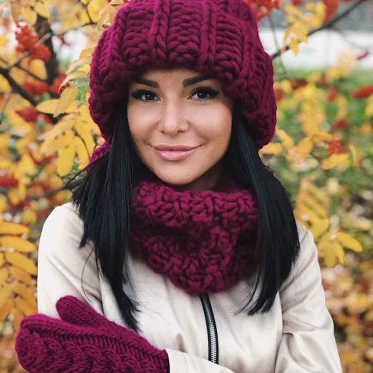 Шапка с шарфом женские