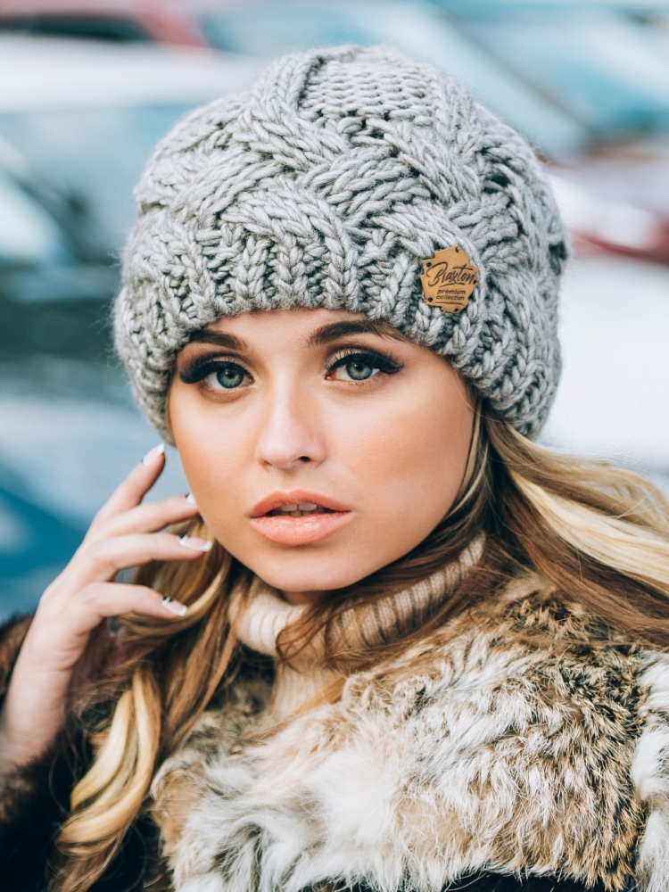 Вязание шапок для женщин