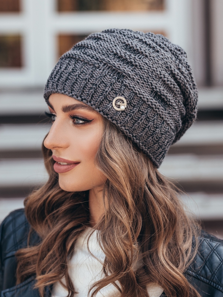 Шпака женская вчзанная