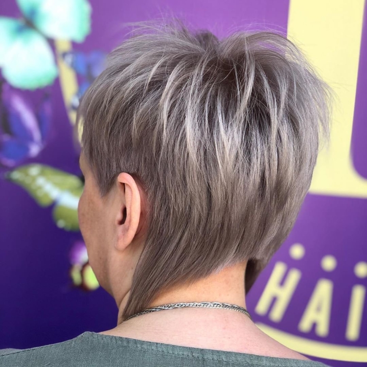 Пикси Боб асимметрия затылок