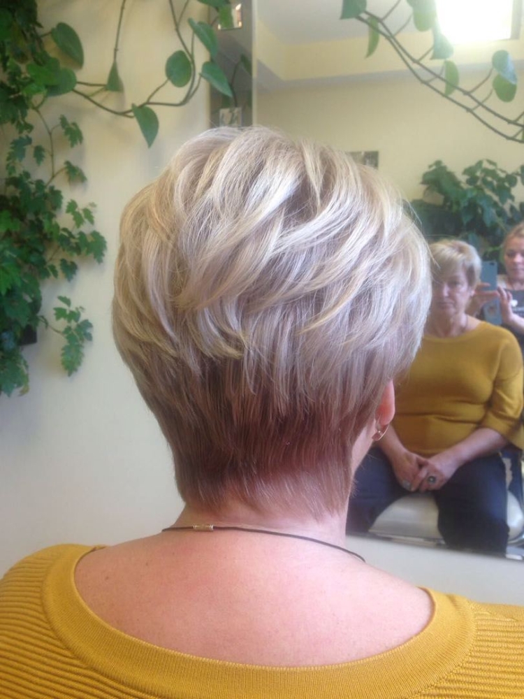 Короткие женские стрижки DBL cpflb