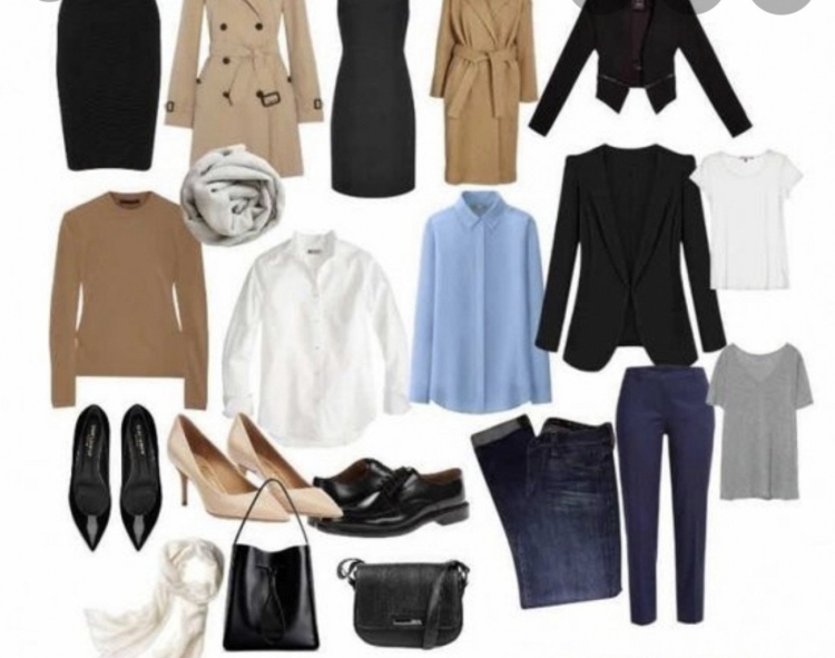 Капсульный гардероб от Эвелины Хромченко