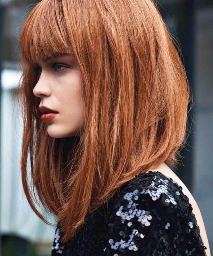 Стрижка Лонг Боб каре с челкой