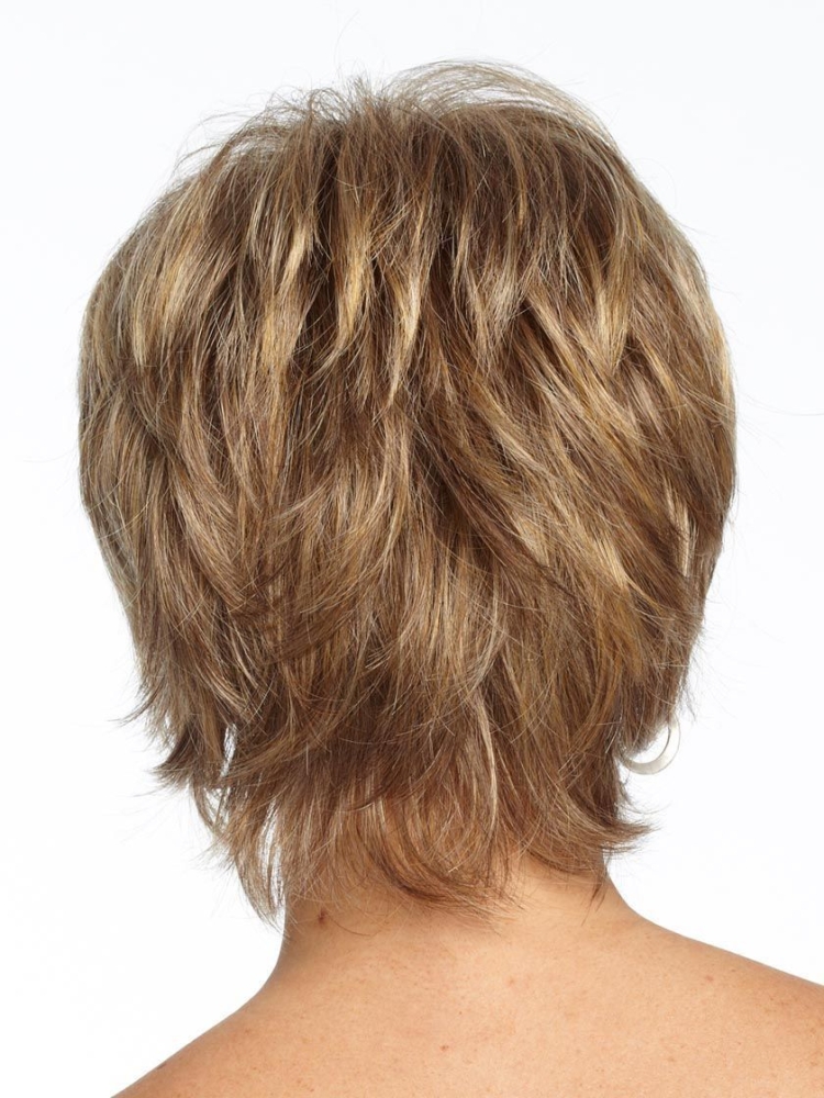 Короткий Каскад сзади