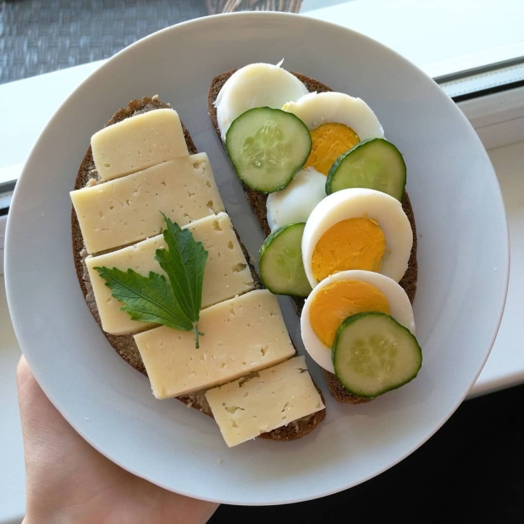 Перекус на завтрак