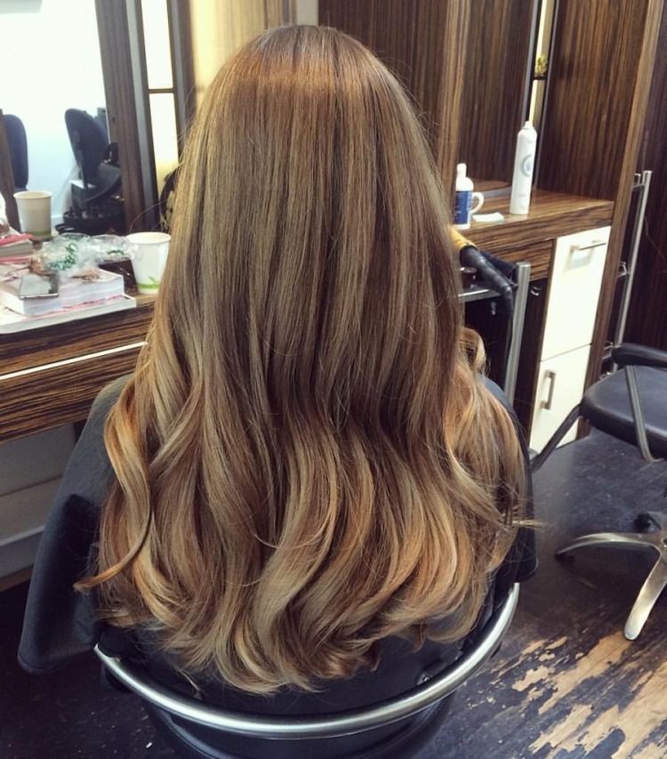 Брондирование на русые волосы прямые