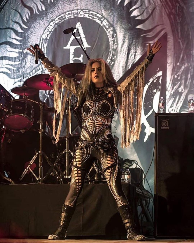 Костюмы для хеви металла