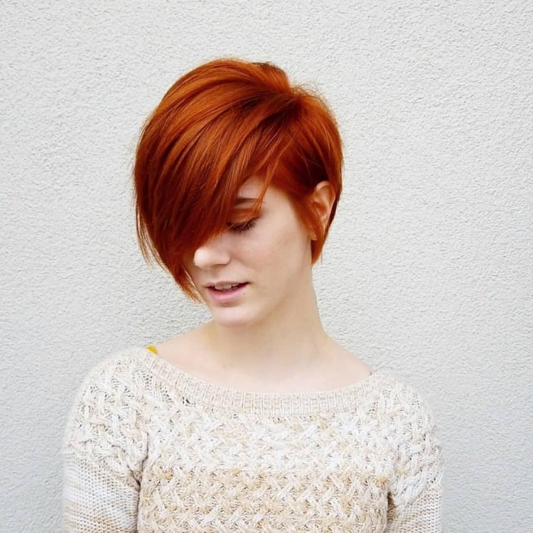 Пикси Боб стрижка на рыжие волосы