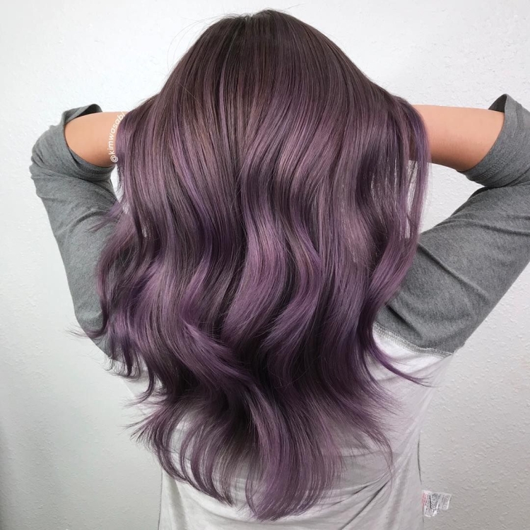 Пепельный с фиолетовым оттенком