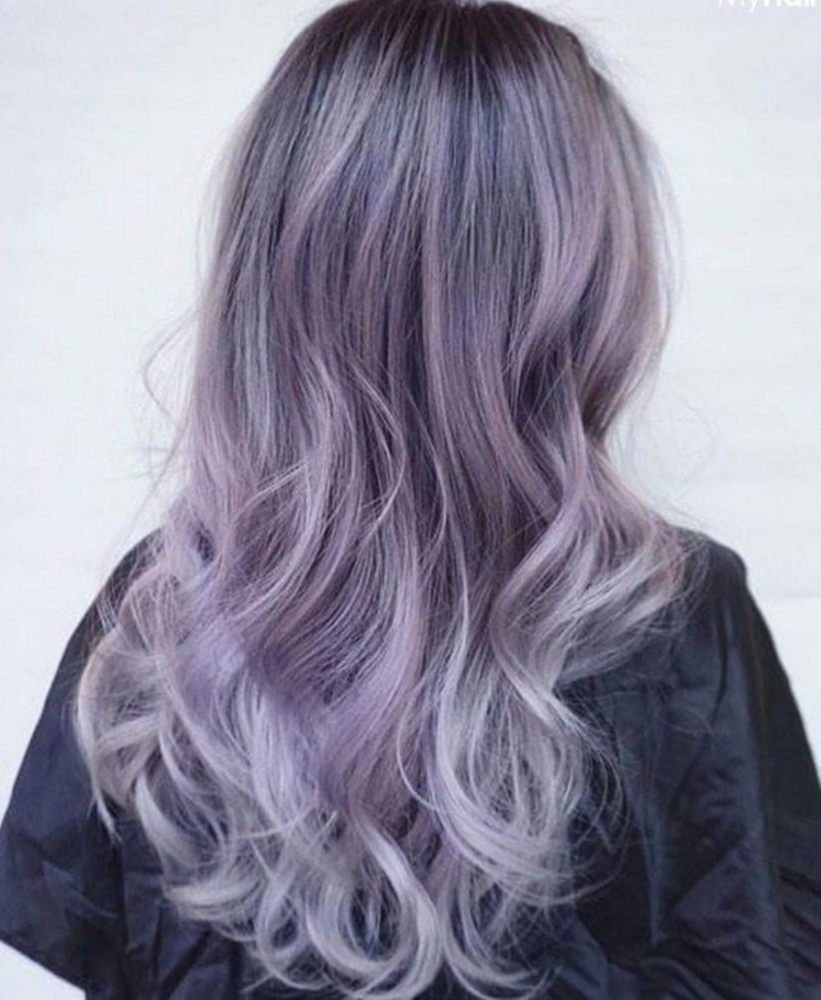 Пепельно фиолетовый